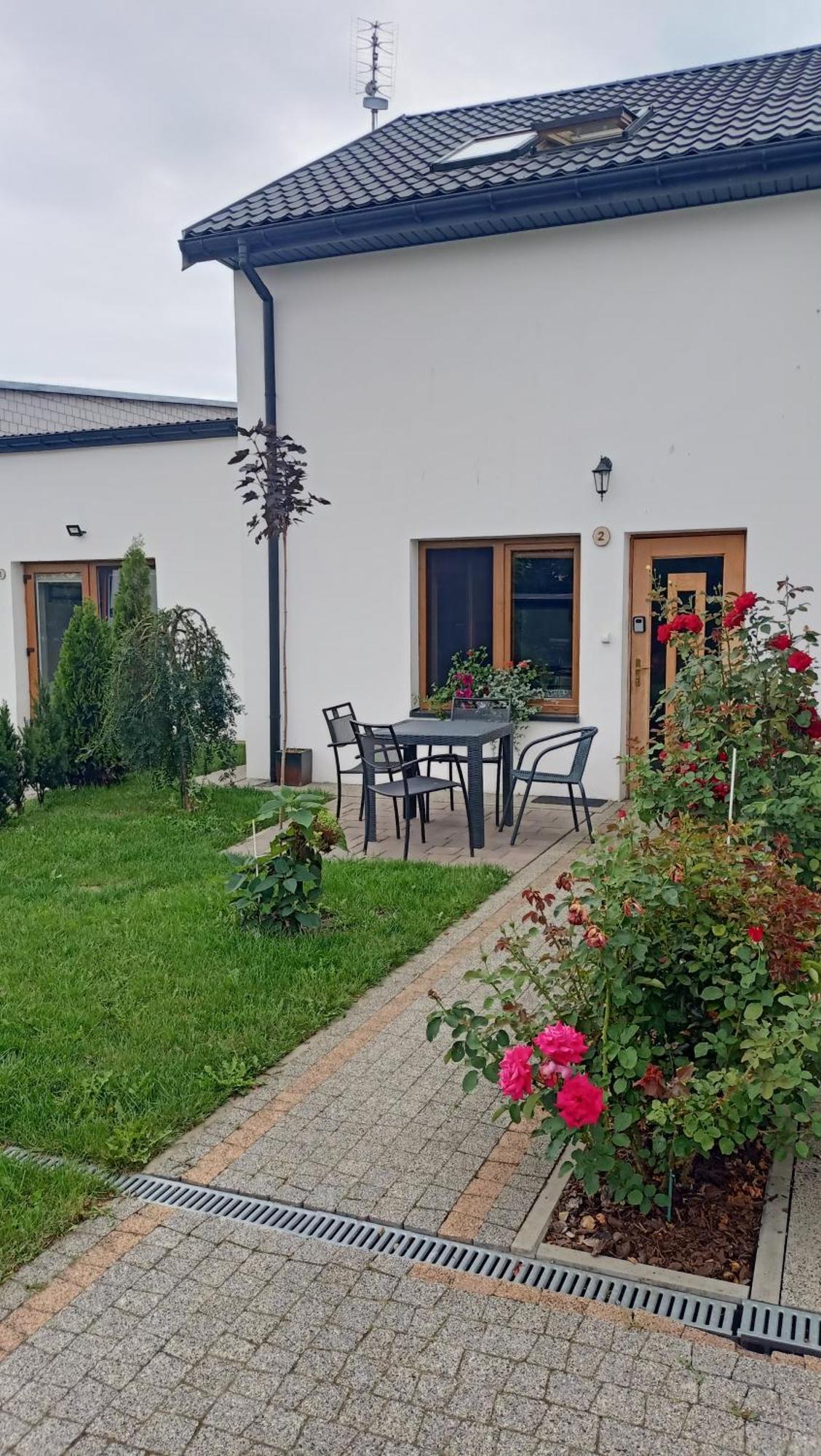 Ostoja Czersk Zamek Gora Kalwaria Apartment Exterior photo